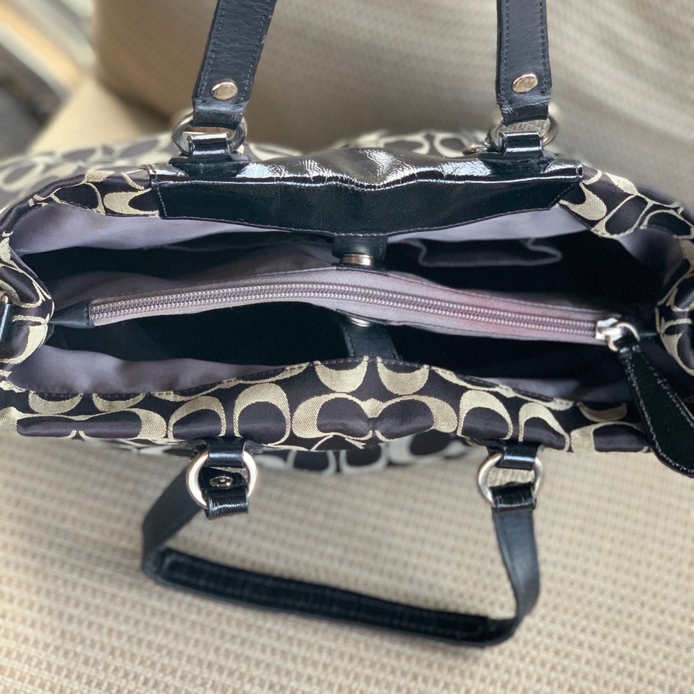 COACH Signature Purse